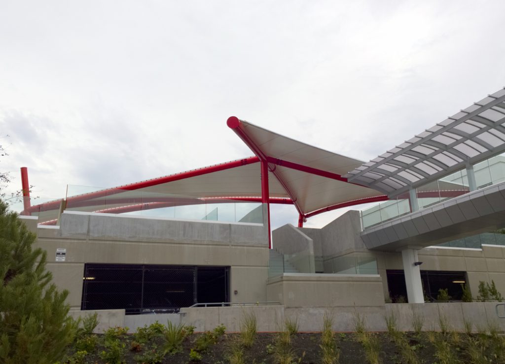 Mái che kiến trúc tại Google Campus