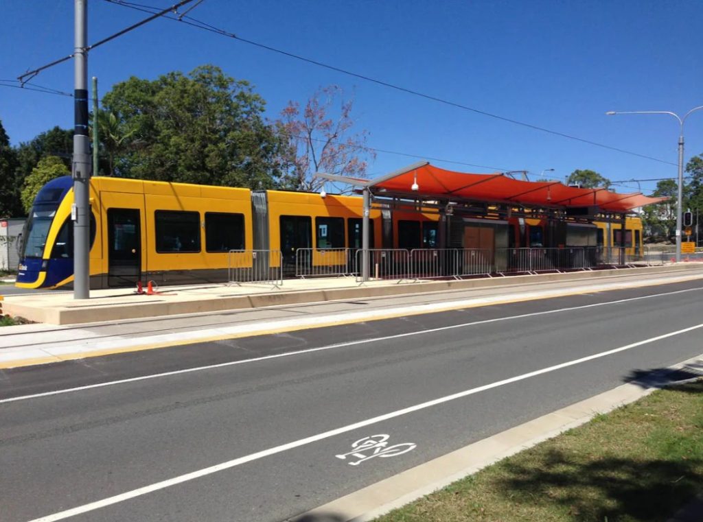 Mái che nhà ga tàu hỏa