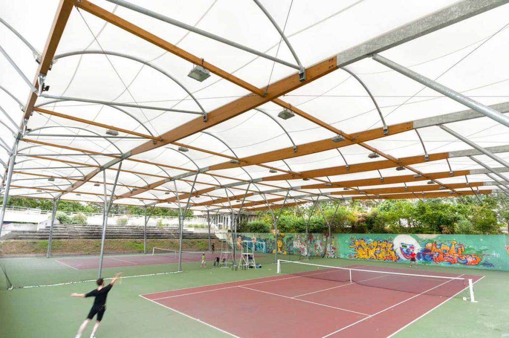Báo Giá Mái Che Sân Pickleball Mới Nhất 2026